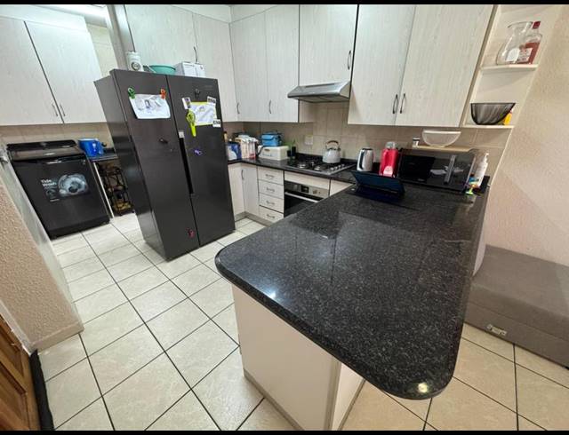 3 BEDROOM TOWNHOUSE FOR SALE IN TERENURE